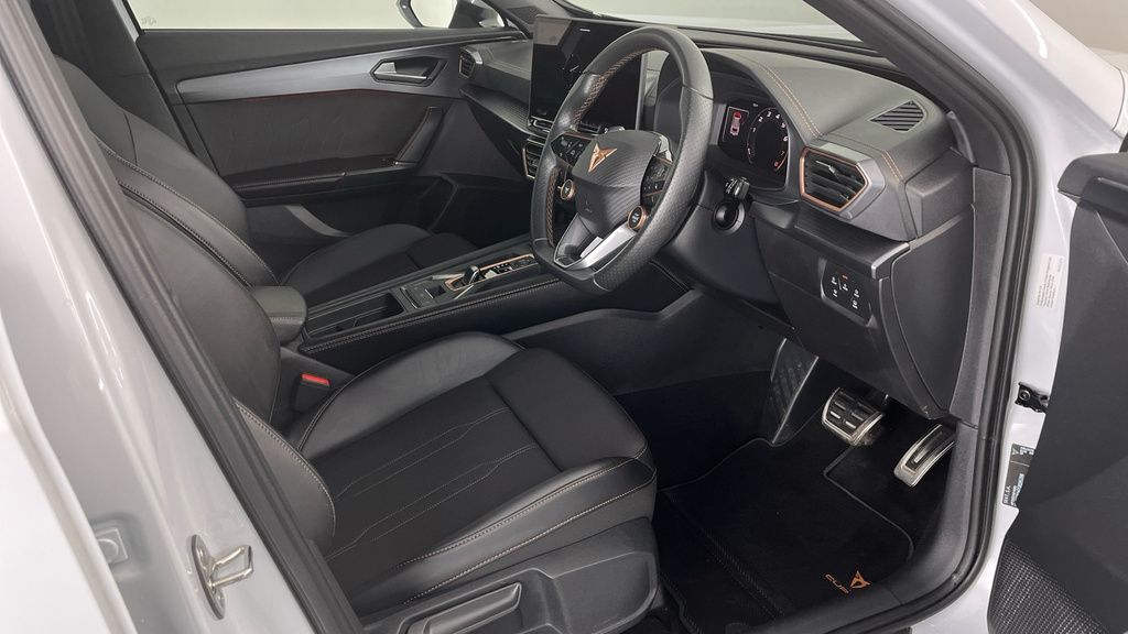 Cupra Formentor 1.5 Etsi V1 Suv Hybrid Dsg Euro 6 Ss DX75UJF White #6