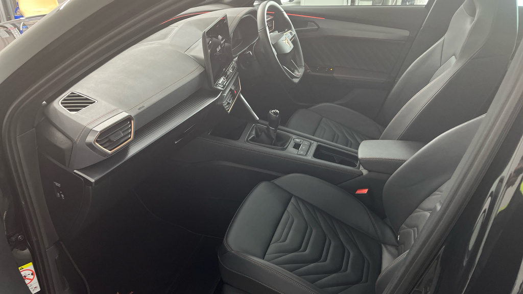 Cupra Formentor 1.5 Tsi V3 Suv Euro 6 Ss 150 DG75XMO Black #2