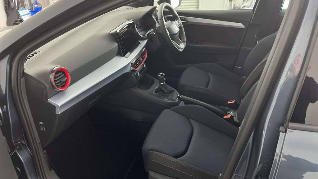 Seat Ibiza 1.0 Tsi Fr Hatchback Euro 6 Ss KR75XKF Grey #2