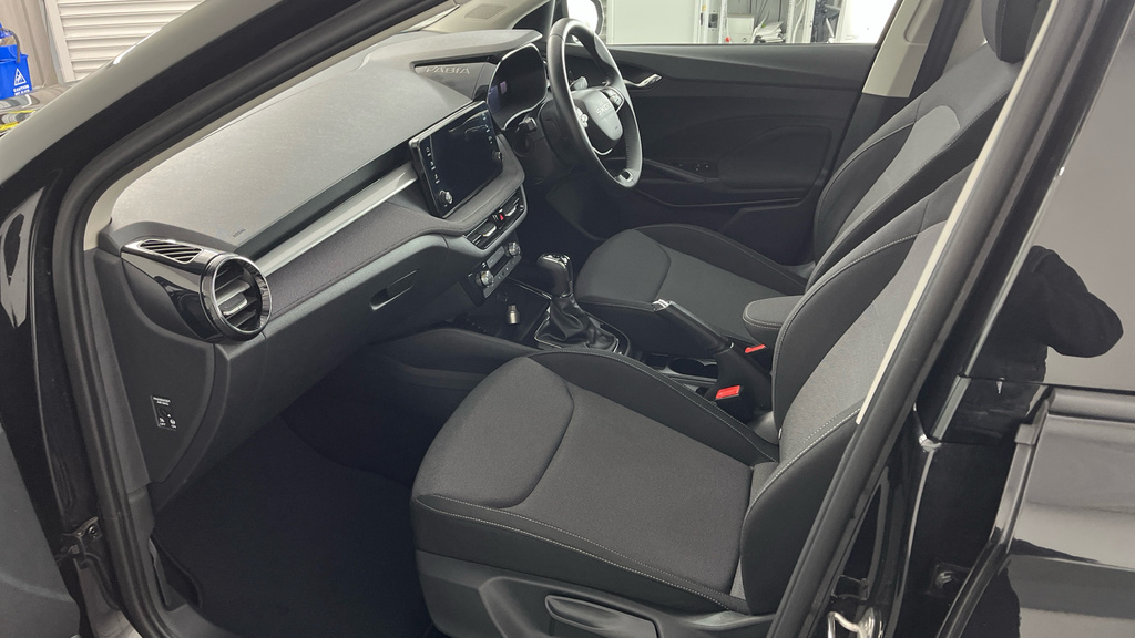 Skoda Fabia 1.0 Tsi Se Edition Hatchback Dsg Euro 6 GJ25OGM Black #2