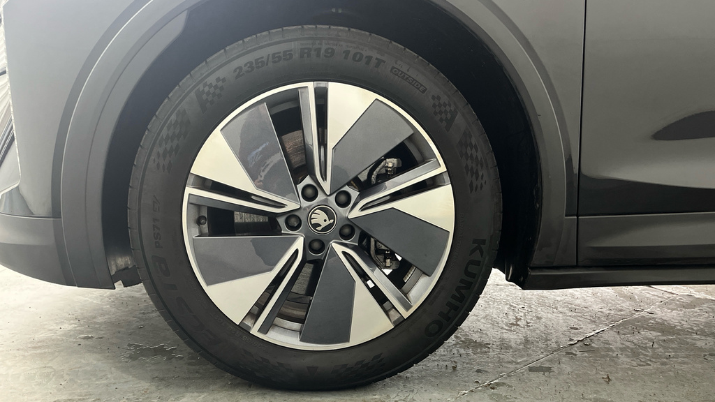 Skoda Elroq 82Kwh 85 Edition Suv 286 Ps CK25ULV Black #5