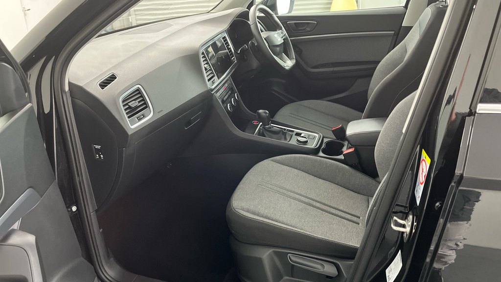 Seat Ateca 1.5 Tsi Evo Se Technology Suv Dsg Euro CA25UKP Black #2