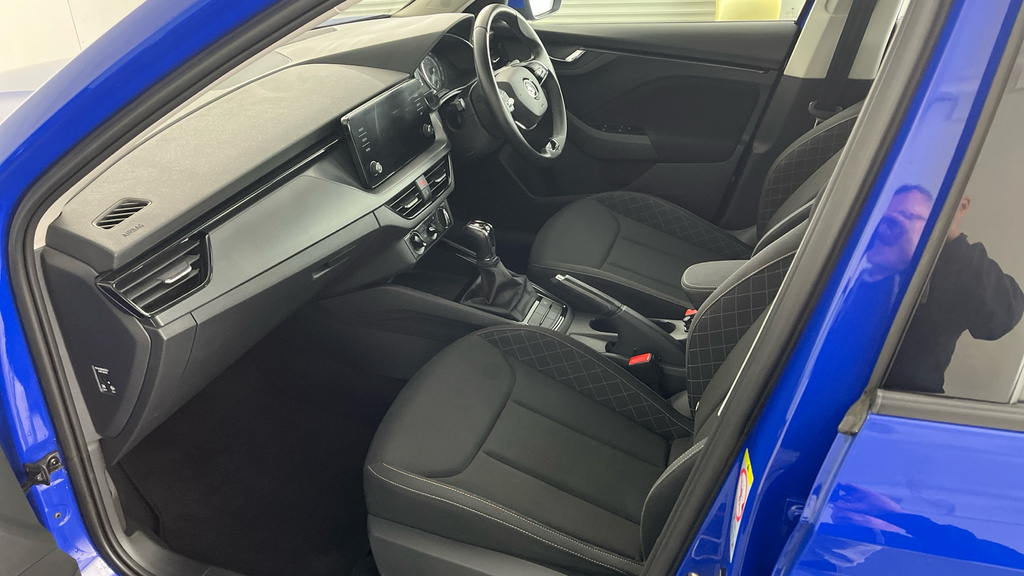 Skoda Kamiq 1.0 Tsi Se Suv Dsg Euro 6 Ss 110 Ps SJ72OXE Blue #2