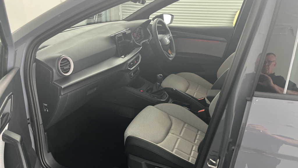 Seat Ibiza 1.0 Tsi Fr Sport Hatchback Euro CF75XVU Grey #2