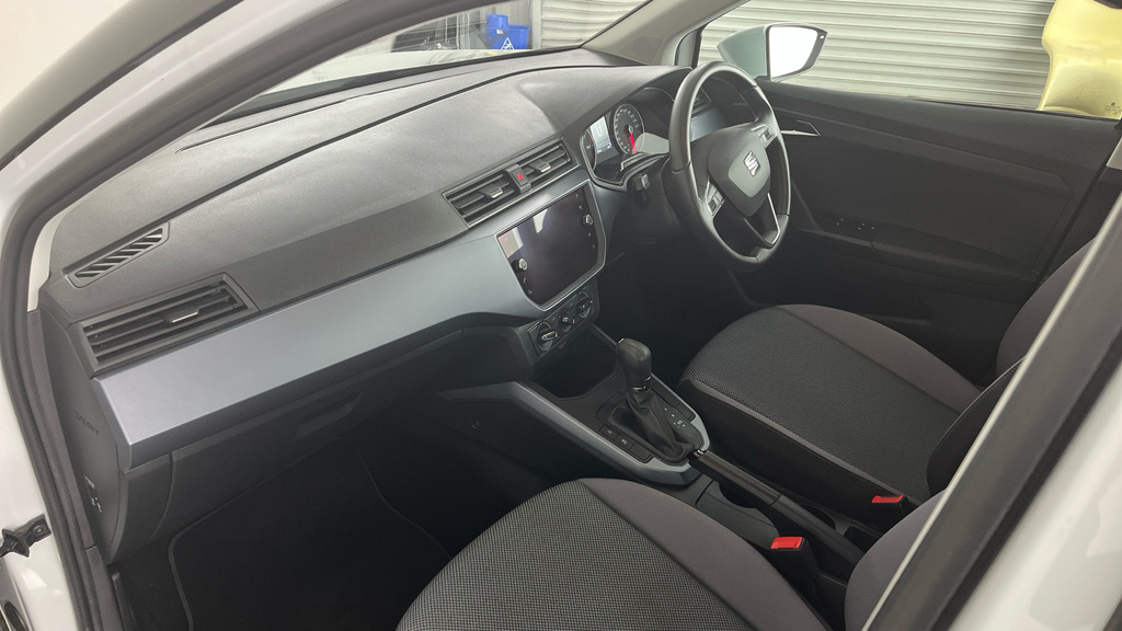 Seat Arona 1.0 Tsi Se Technology Suv Dsg Euro 6 S CK21KGG White #2