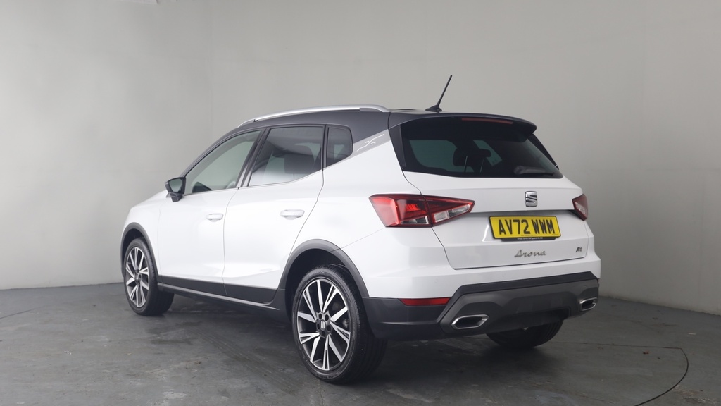 Seat Arona 1.0 Tsi Fr Edition Suv Dsg Euro 6 Ss AV72WWM White #3