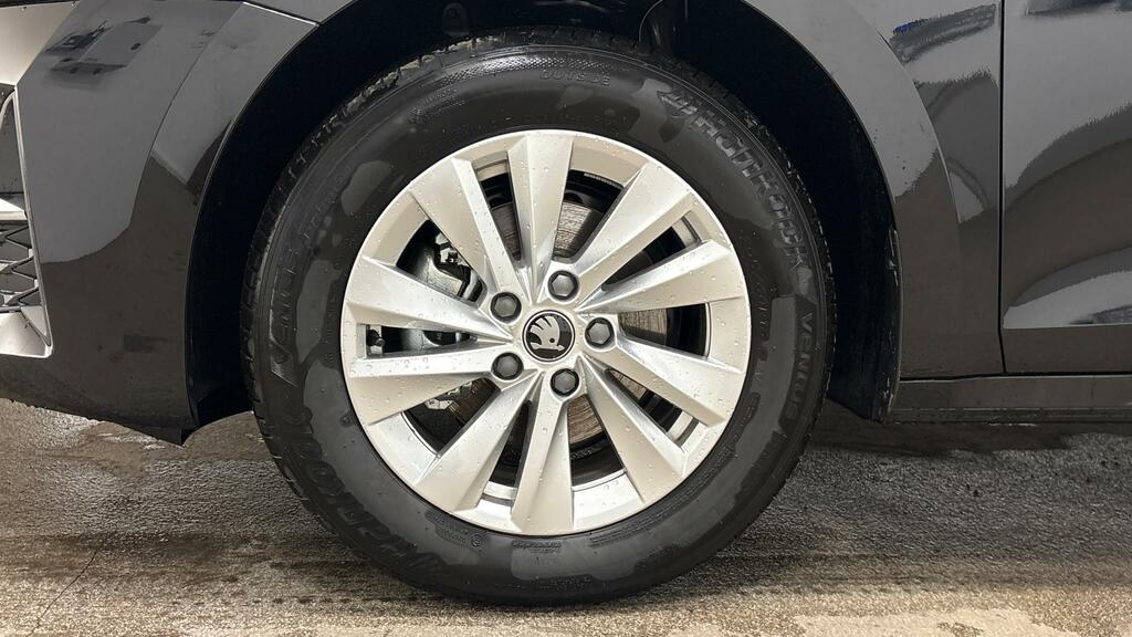 Skoda Octavia 1.5 Tsi Act Se Technology Estate Black #4