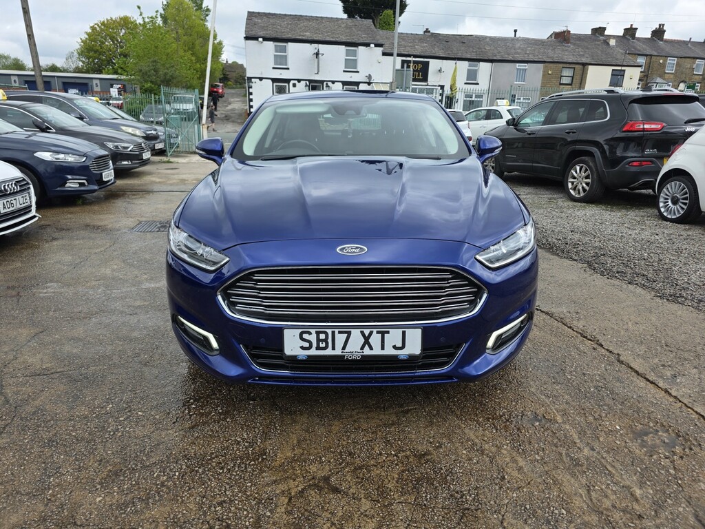 Ford Mondeo Hatchback 2.0 Tdci Titanium 201717 Blue