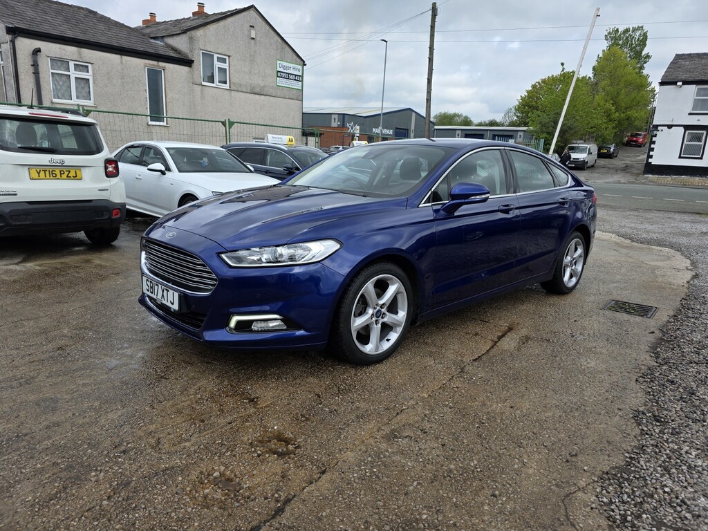 Ford Mondeo Hatchback 2.0 Tdci Titanium 201717 SB17XTJ Blue #3