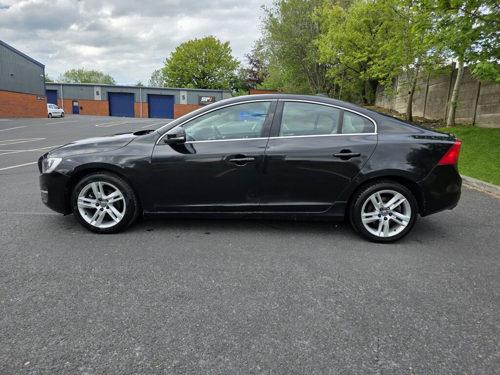 Volvo S60 Saloon 2.0 Se Nav D2 201666 Black #4