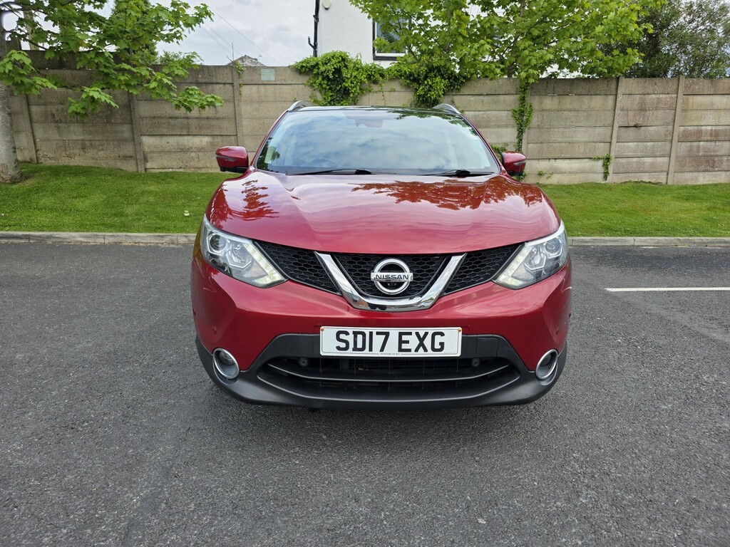 Nissan Qashqai Suv 1.5 Dci Tekna 201717 Red
