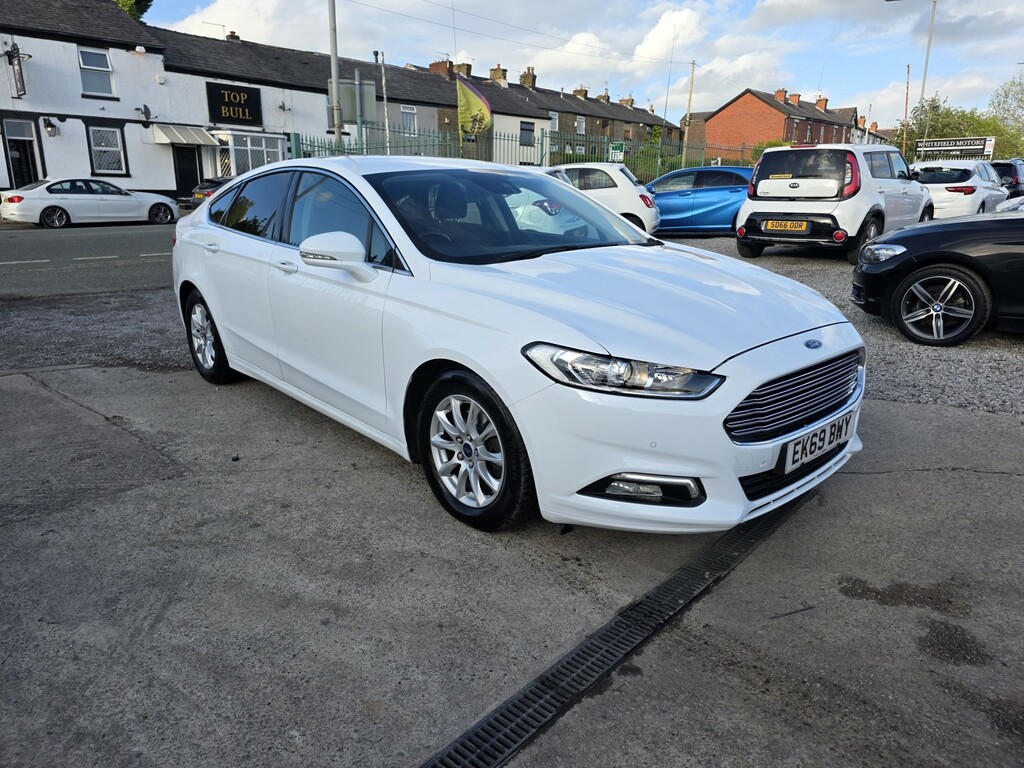 Ford Mondeo Hatchback 2.0 Ecoblue Zetec Edition 201969 EK69BWY White #2