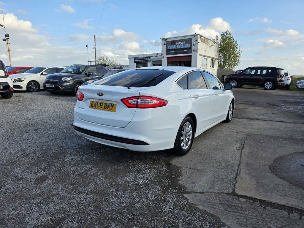 Ford Mondeo Hatchback 2.0 Ecoblue Zetec Edition 201969 EK69BWY White #6