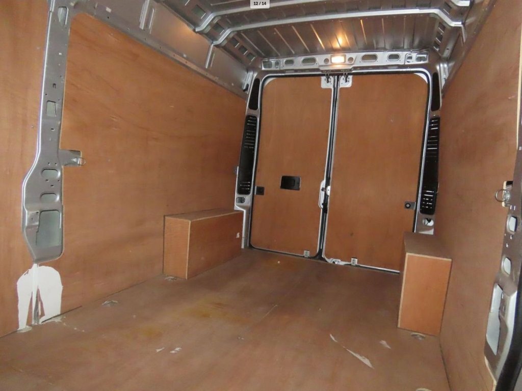 Peugeot Boxer 2L Null White #8