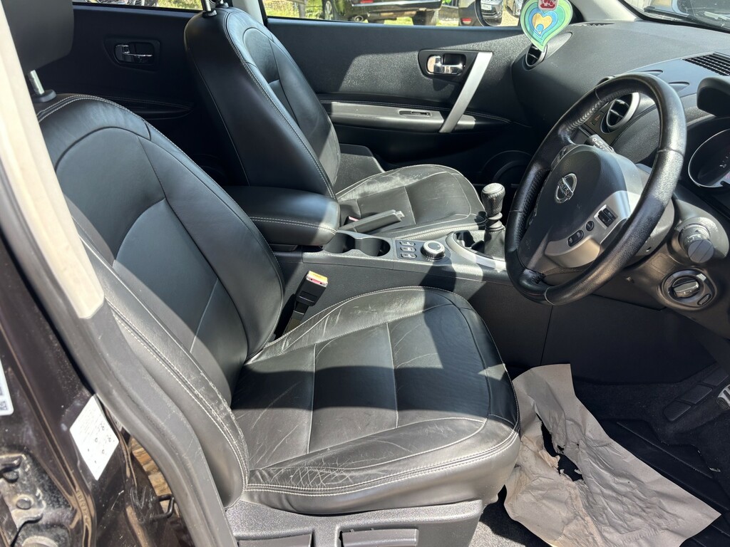 Nissan Qashqai Suv Suv 2010 - 2013 201161 KP61USE Black #2