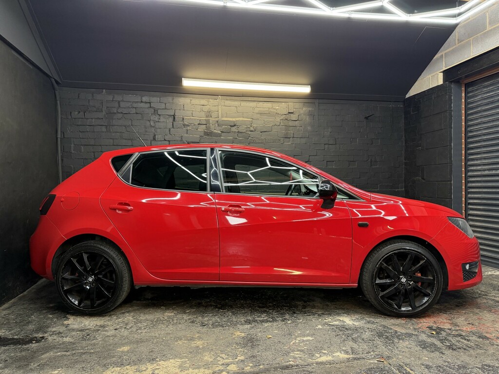Seat Ibiza 1.2 Tsi Fr Black 2015 MT15YPK Red #3