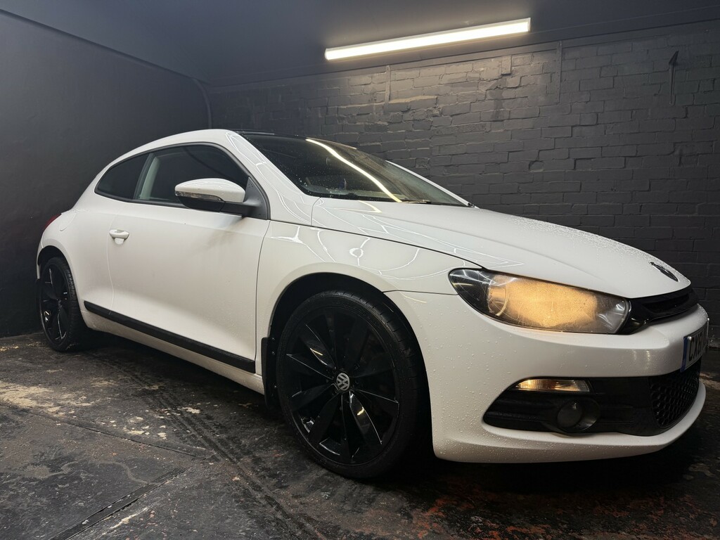 Volkswagen Scirocco 2.0 Tdi Bluemotion Tech Gt 2011 White #2