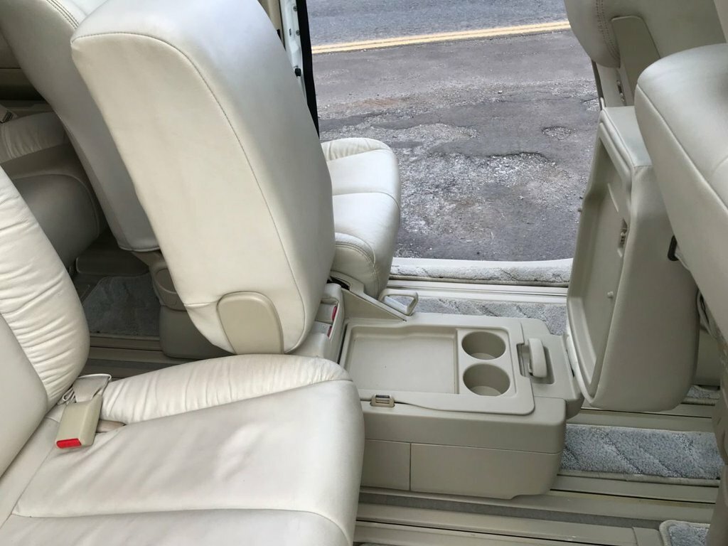 Nissan Elgrand Automatic #13