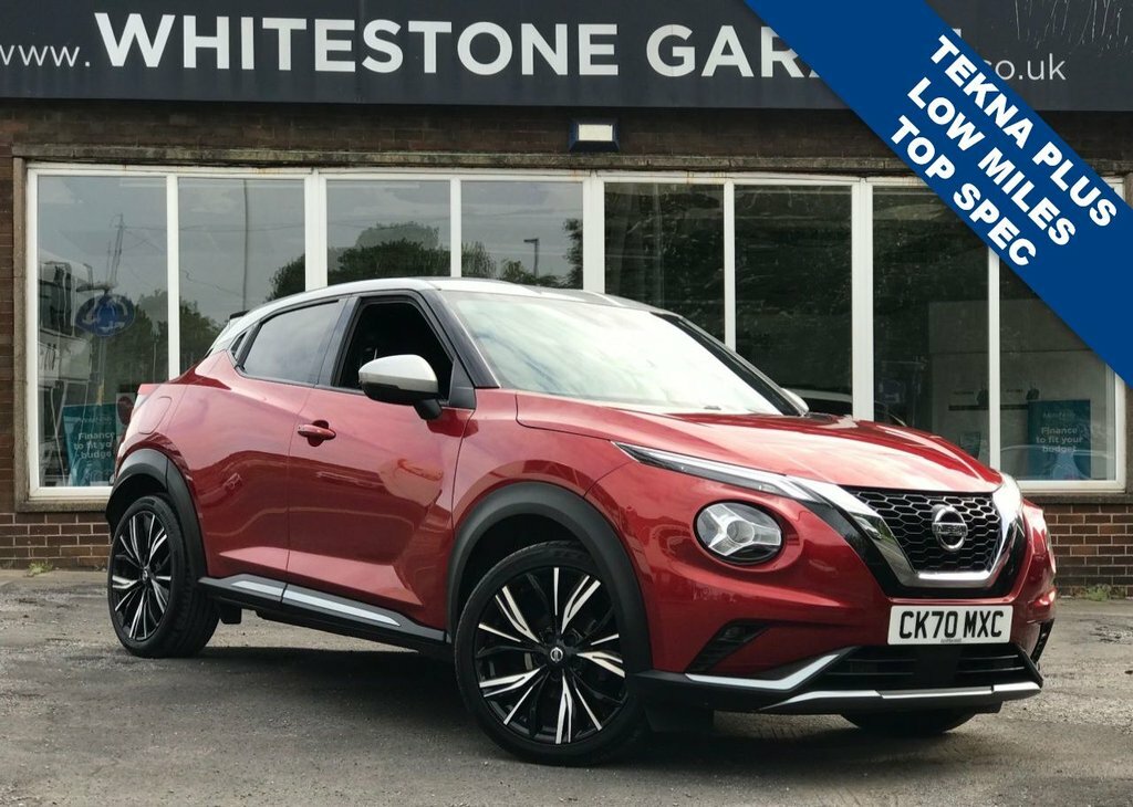 Nissan Juke 1L Tekna Red