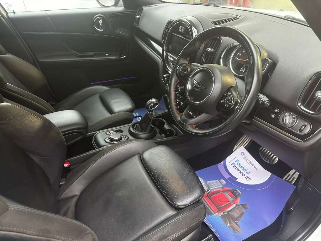 Mini Countryman Suv 201919 SH19VUG White #2