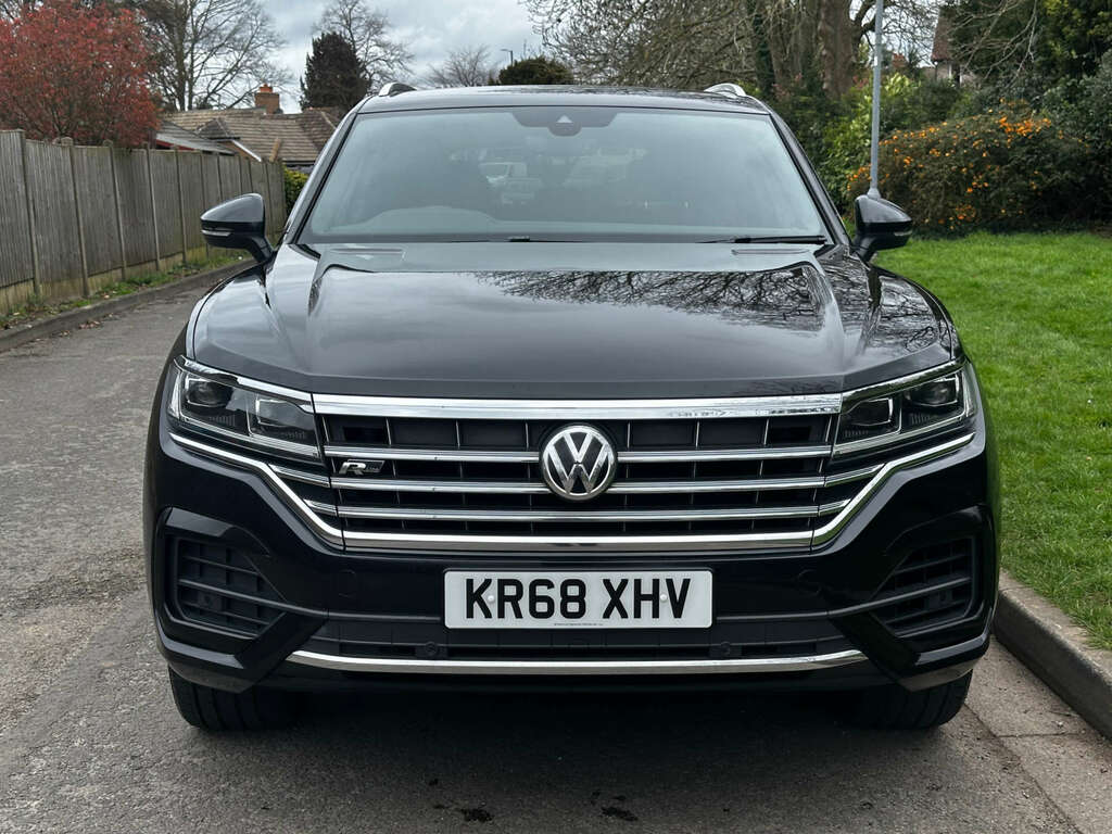 Volkswagen Touareg Suv 3.0 Touareg V6 R-line Tdi 4Wd 20186 KR68XHV Black #4