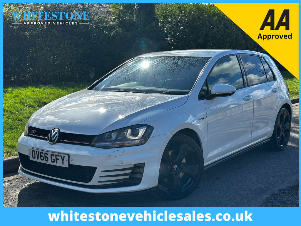 Volkswagen Golf Hatchback 2.0 Tsi Bluemotion Tech Gti Moda Hatchba White