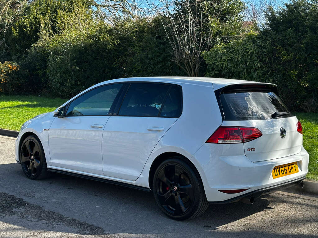 Volkswagen Golf Hatchback 2.0 Tsi Bluemotion Tech Gti Moda Hatchba OV66GFY White #5
