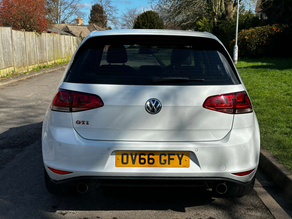 Volkswagen Golf Hatchback 2.0 Tsi Bluemotion Tech Gti Moda Hatchba OV66GFY White #6