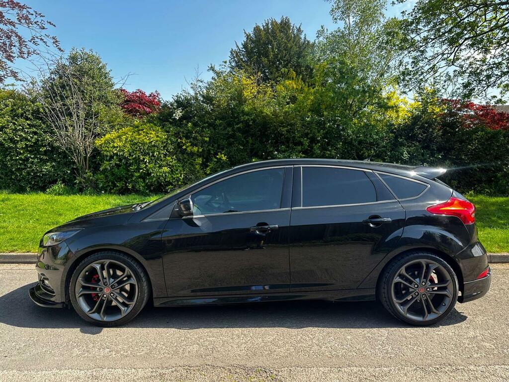 Ford Focus Hatchback 2.0T Ecoboost St-3 Euro 6 Ss 201 J11VYR Black #4