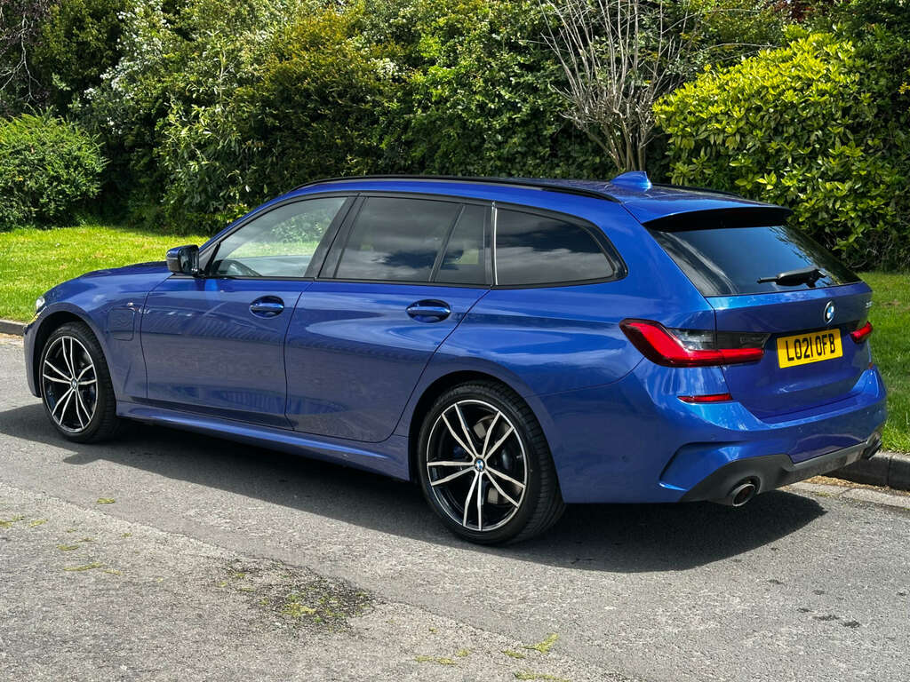BMW 3 Series Estate 2.0 330E M Sport 2021 LO21OFB Blue #5