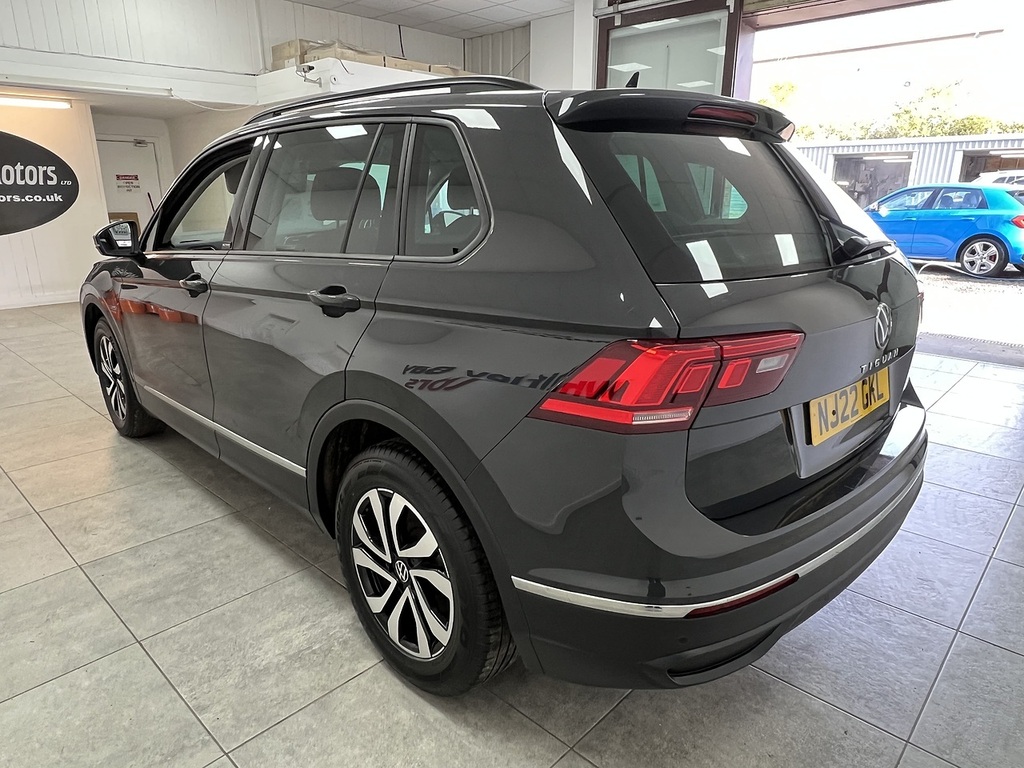 Volkswagen Tiguan Tsi Active NJ22GKL Grey #5