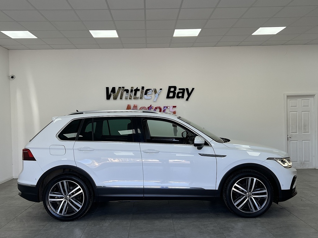 Volkswagen Tiguan Tsi Elegance SG21ZPX White #2