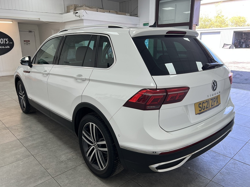 Volkswagen Tiguan Tsi Elegance SG21ZPX White #5