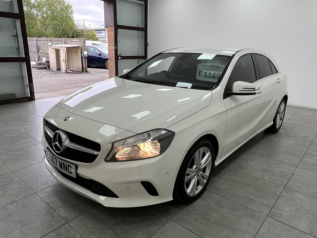Mercedes-Benz A Class A200d Sport LO67WNC White #6