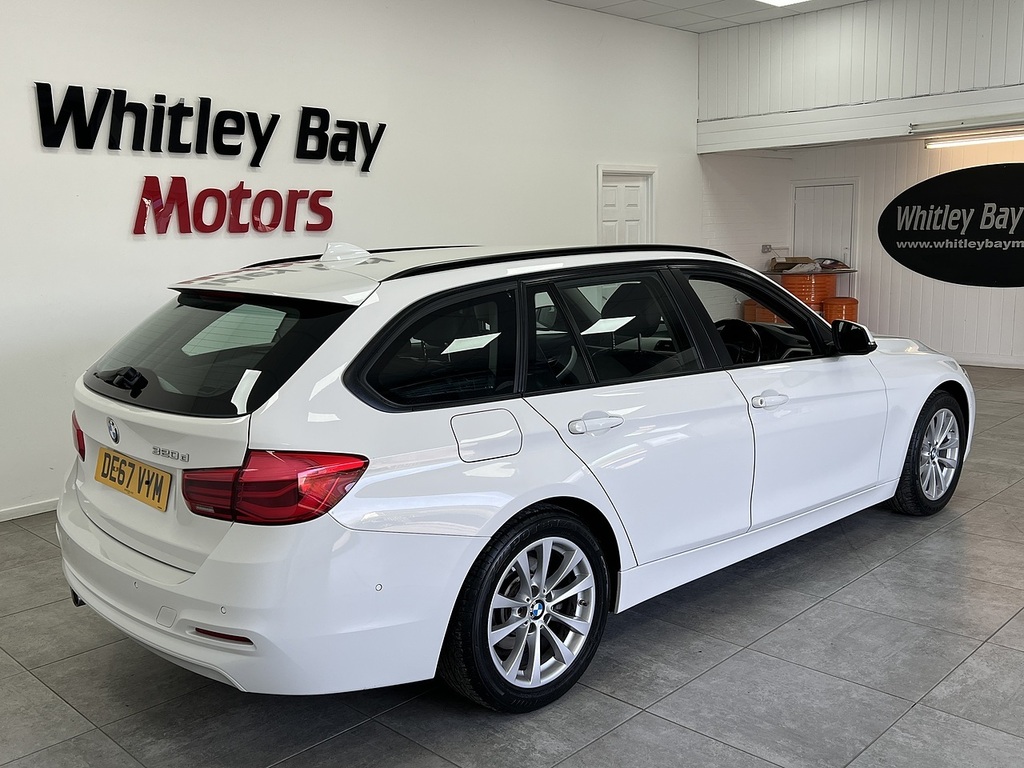 BMW 3 Series 320D Se DE67VYM White #3
