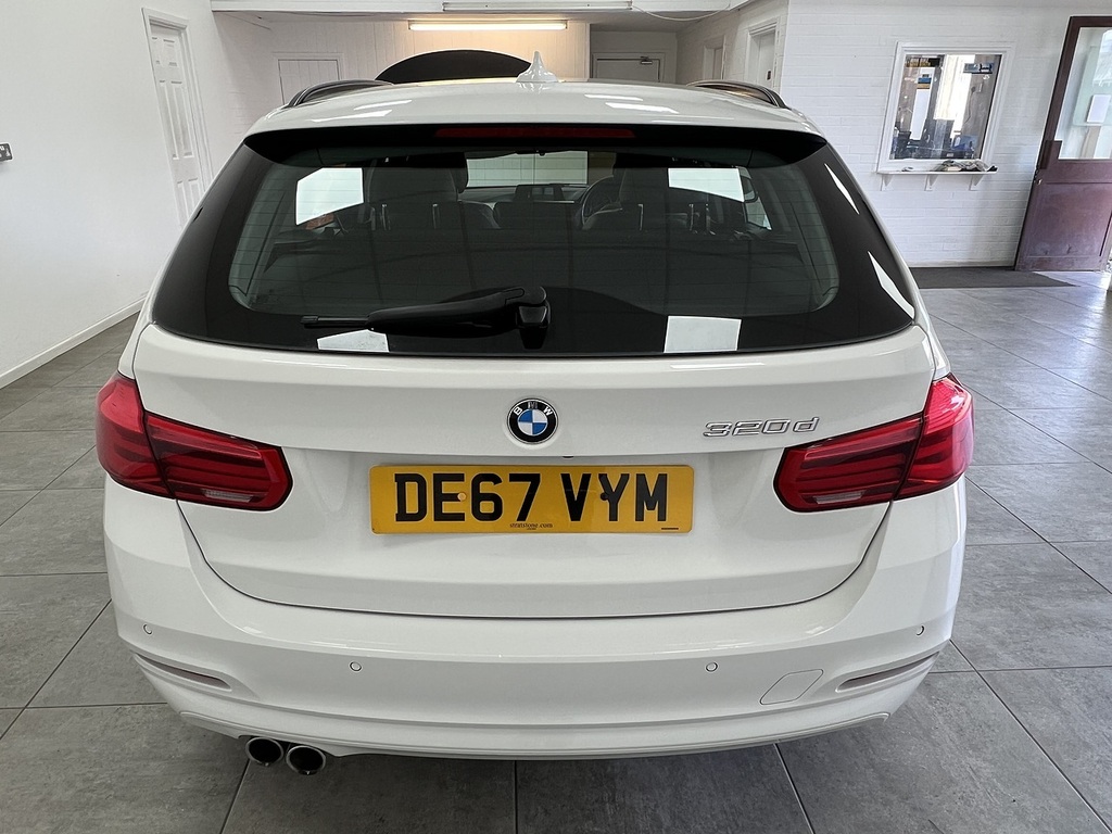 BMW 3 Series 320D Se DE67VYM White #4