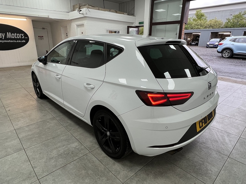 Seat Leon Tsi Fr Technology White #5