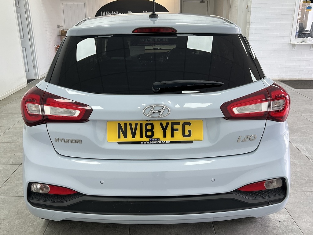 Hyundai I20 Premium Nav NV18YFG #4