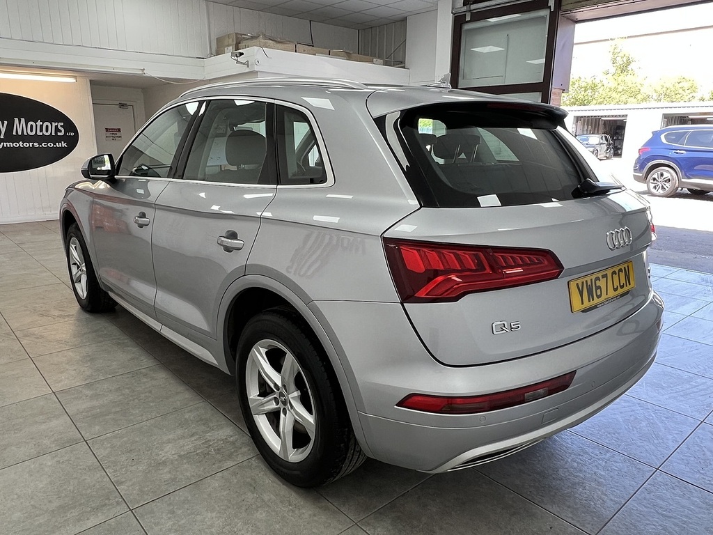 Audi Q5 Tdi Sport YW67CCN Silver #5