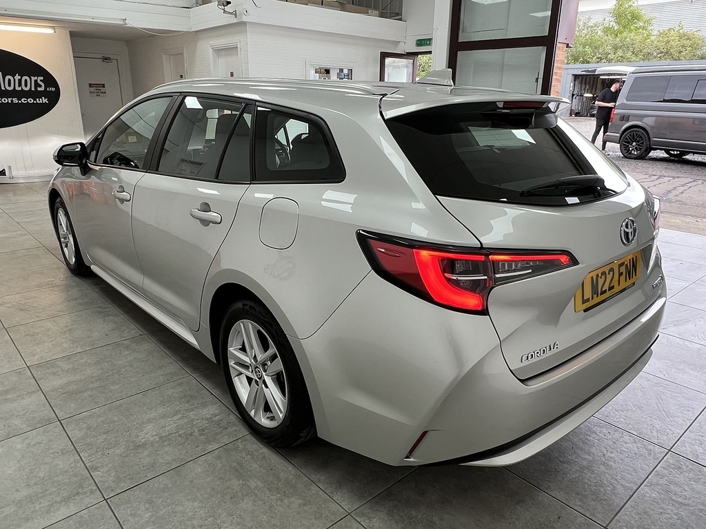 Toyota Corolla Vvt-h Icon LM22FNN Silver #5