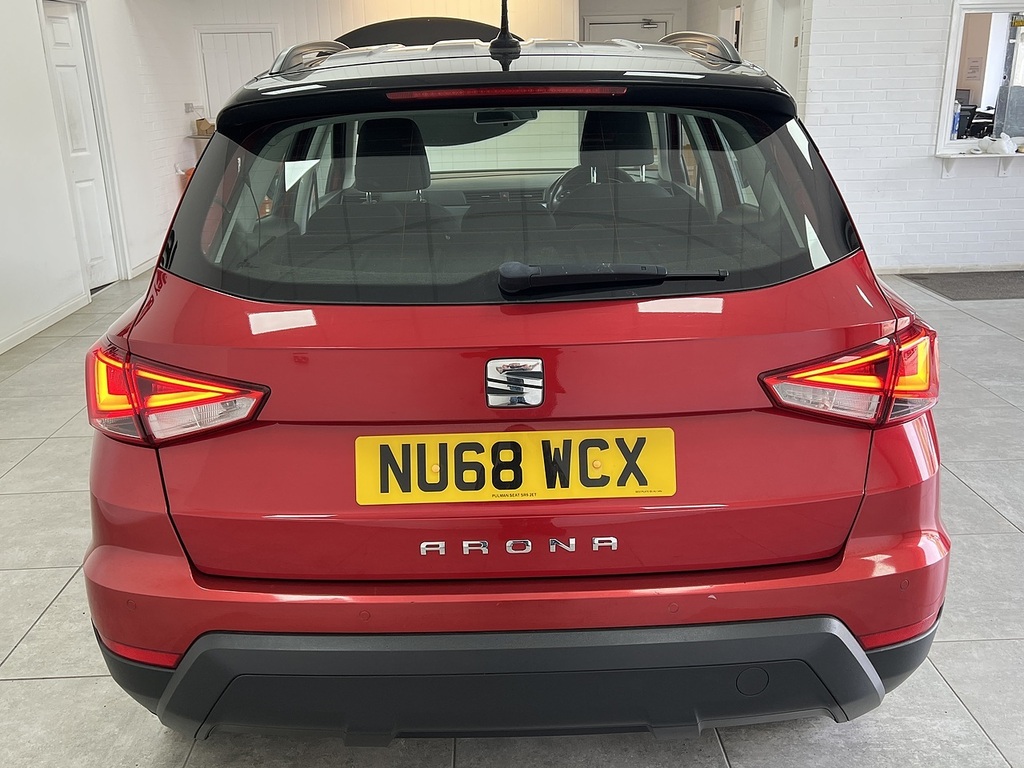 Seat Arona Tdi Se Technology Lux NU68WCX Red #4