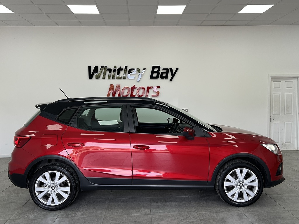 Seat Arona Tdi Se Technology Lux NU68WCX Red #2