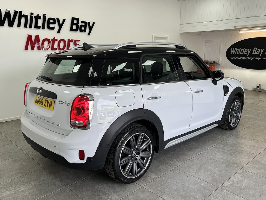 Mini Countryman Cooper D MD68ZYM White #3