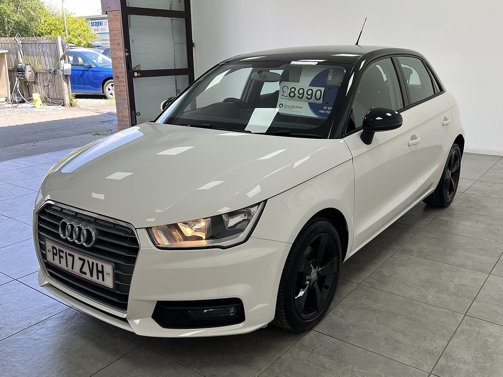 Audi A1 Tdi Sport PF17ZVH White #6