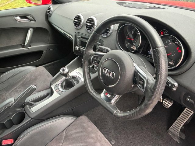 Audi TT 2.0 Tdi Black Edition Quattro Euro 5 Red #2