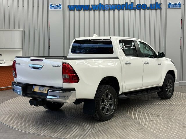 Toyota HILUX 2023 2.4 D-4d 150 Bhp Icon Dcab Pickup 4Wd White #6
