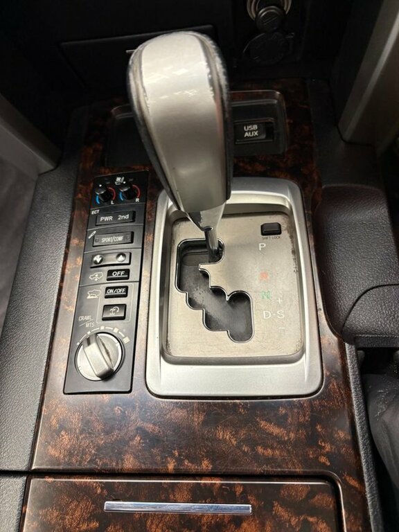 Toyota Land Cruiser V8 4.5 D-4d V8 White #15
