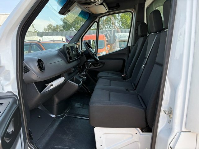 Mercedes-Benz Sprinter 2021 2.1 Cdi 143 Bhp 314 L3 Luton Rwd Euro KU21ZFV White #6