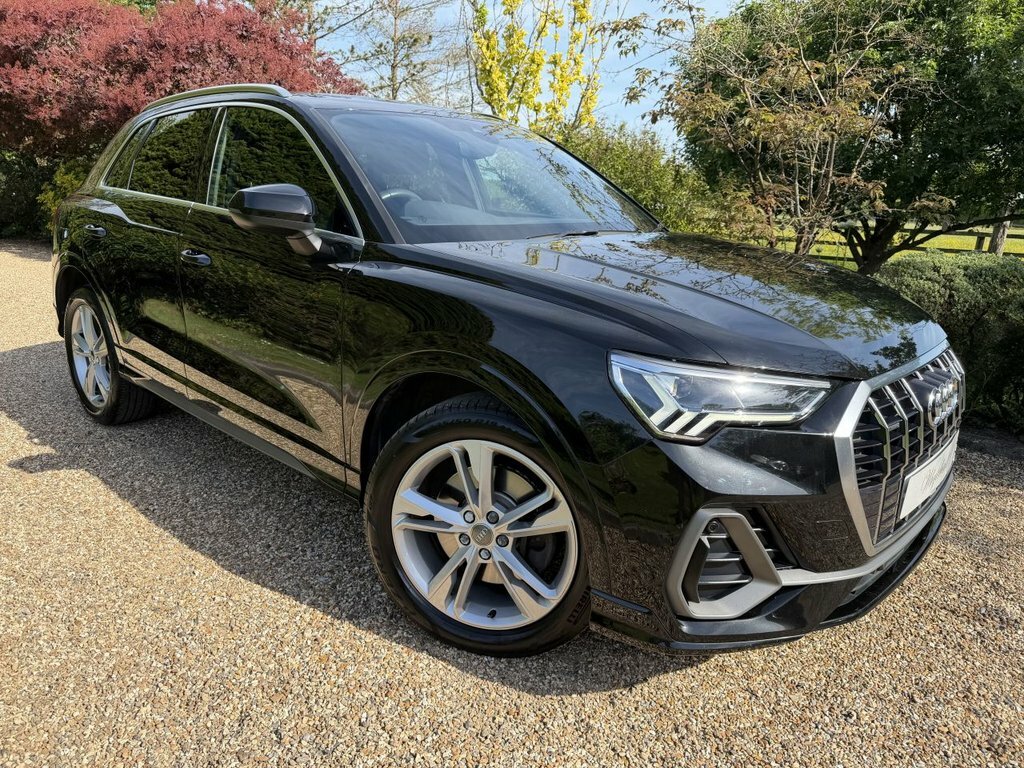 Audi Q3 2L S Line VO19BYJ Black #2