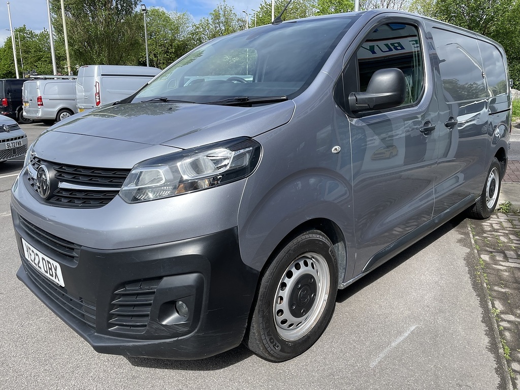 Vauxhall Vivaro 1.5 Turbo D 2700 Dynamic Panel Van 6Dr Manu YE22OBX Grey #5